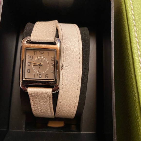 Roots Leather Watch - Picture 2 of 2